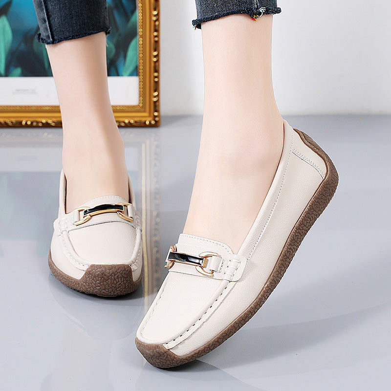 Scarpe mocassino donna Valstrend shop, morbide e comode con suola morbida, ideali per taglie grandi, in tessuto morbido e confortevole.