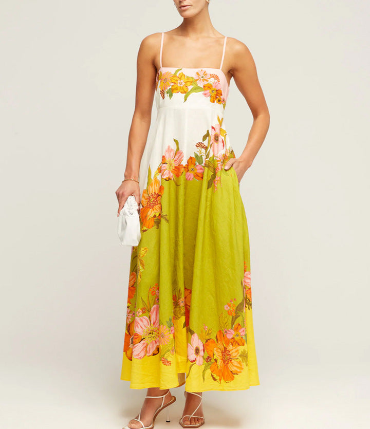 Vestito a trapezio Valstrend per donna con stampa, abbigliamento elegante e comodo, visibile in primo piano nell'immagine.