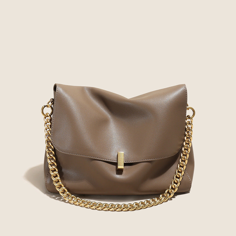 Borsa messenger Valstrend Simple All-match, design elegante e versatile, con tasche pratiche e stile minimalista.