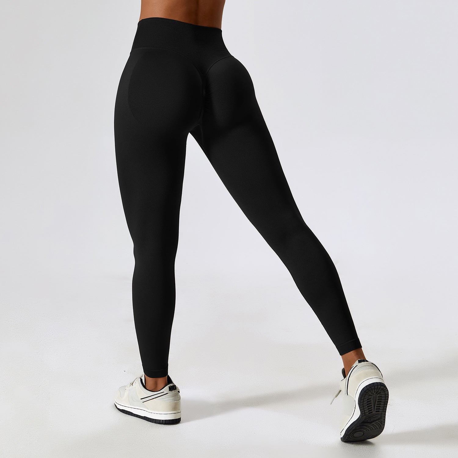 Pantaloni da donna Valstrend per corsa e allenamento, tessuto elastico e comodo, ideali per esercizi e attività sportive.