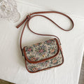 Borsa da donna estiva in stile etnico rétro con tracolla, linea femminile e dettagli colorati, marchio Valstrend shop.