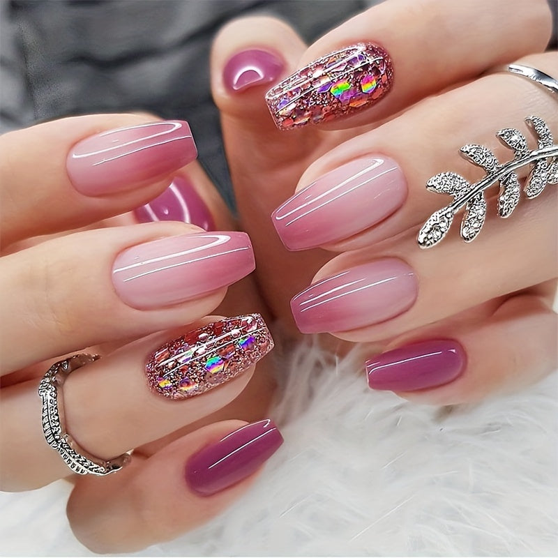 Set di 24 unghie finte ballerina French style con glitter, ombreggiatura viola, con lima e adesivi inclusi, per manicure elegante.