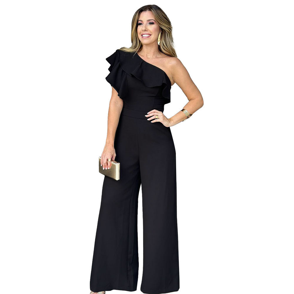Completo jumpsuit donna lineare Valstrend, vestibilità morbida e stile casual, in tessuto leggero e confortevole.