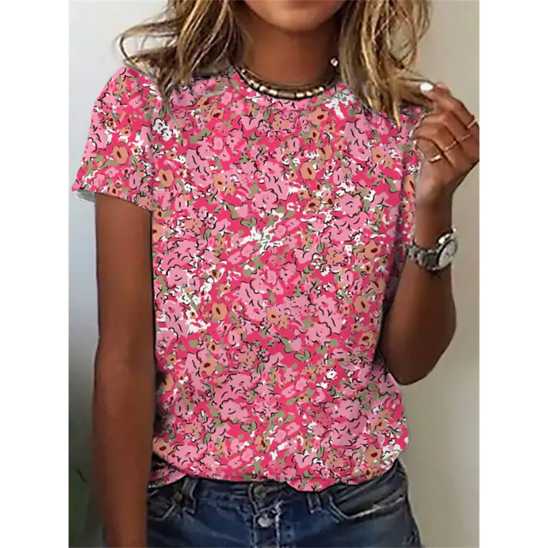 T-shirt donna a maniche corte con stampa floreale, top Valstrend, tessuto leggero e stile femminile.