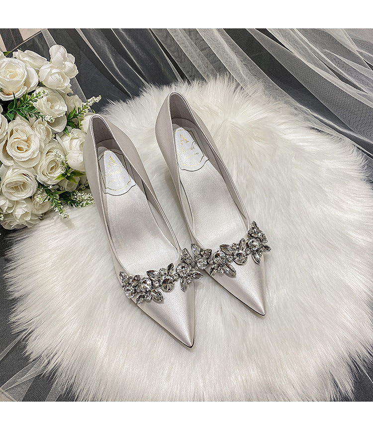 Scarpe da sposa cristallo Valstrend, eleganti scarpe da matrimonio con dettagli brillanti e tacco medio, ideali per il giorno del matrimonio
