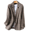 Giacca casuale larga per donna in stile primavera e autunno, marchio Valstrend, tessuto leggero e comodo, vista frontale.