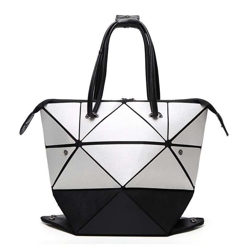 Borsa da passeggio opaca Valstrend in vari colori, stile casual e spazioso, per uso quotidiano e ambientale.