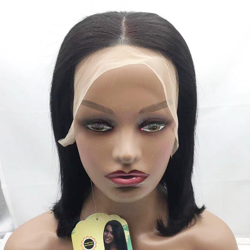 Set di extension frontali in pizzo con capelli umani realistici di Valstrend Shop, mostra i dettagli delle ciocche di capelli naturali.
