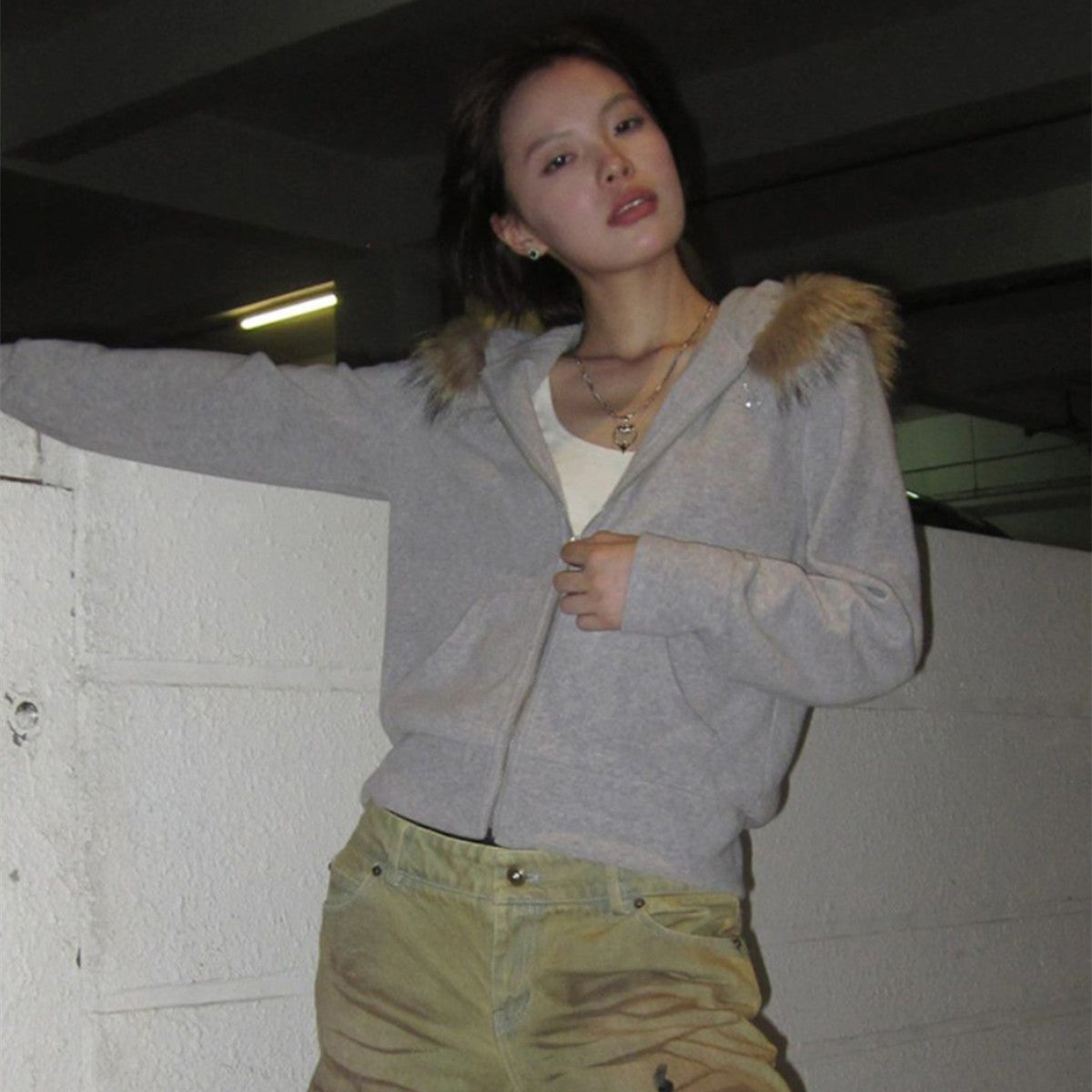 Giaccone da donna Valstrend invernale retrò, morbido e spesso con cappuccio in peluche, stile vintage e caldo per l'inverno.
