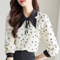 Camicia elegante in stile francese retrò con cuore e motivo floreale, marchio Valstrend, vista frontale su tessuto leggero.