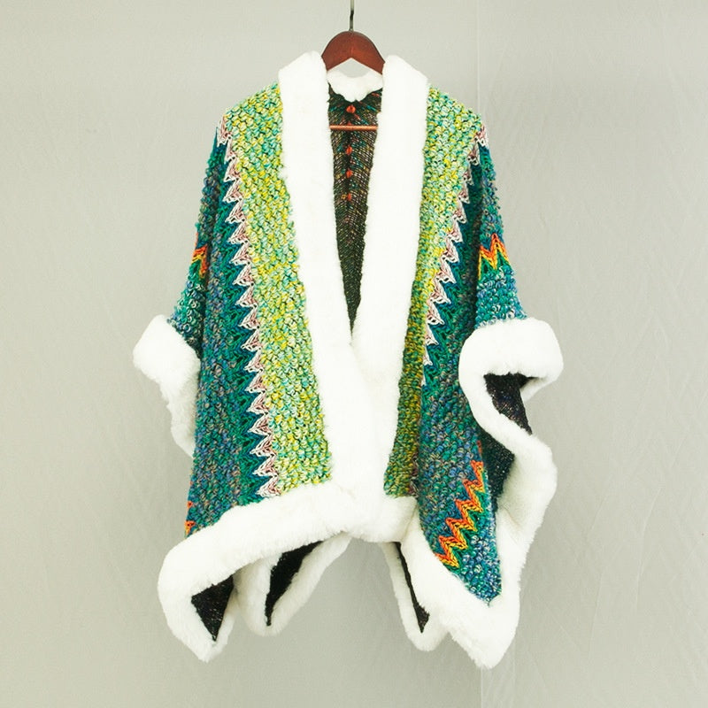 Sciarpa etnica da viaggio Valstrend, stile doppio uso con cappuccio e dettagli colorati, tessuto morbido e versatile.