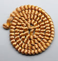 Capelli riccioli e intrecciati per bambola, parrucca Valstrend Shop, acconciatura naturale per bambole dai capelli ricci.