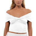 Top cropped viola con maniche a sbuffo e scollo a fascia, tessuto plissettato, di moda Valstrend Shop, stile femminile e trendy.