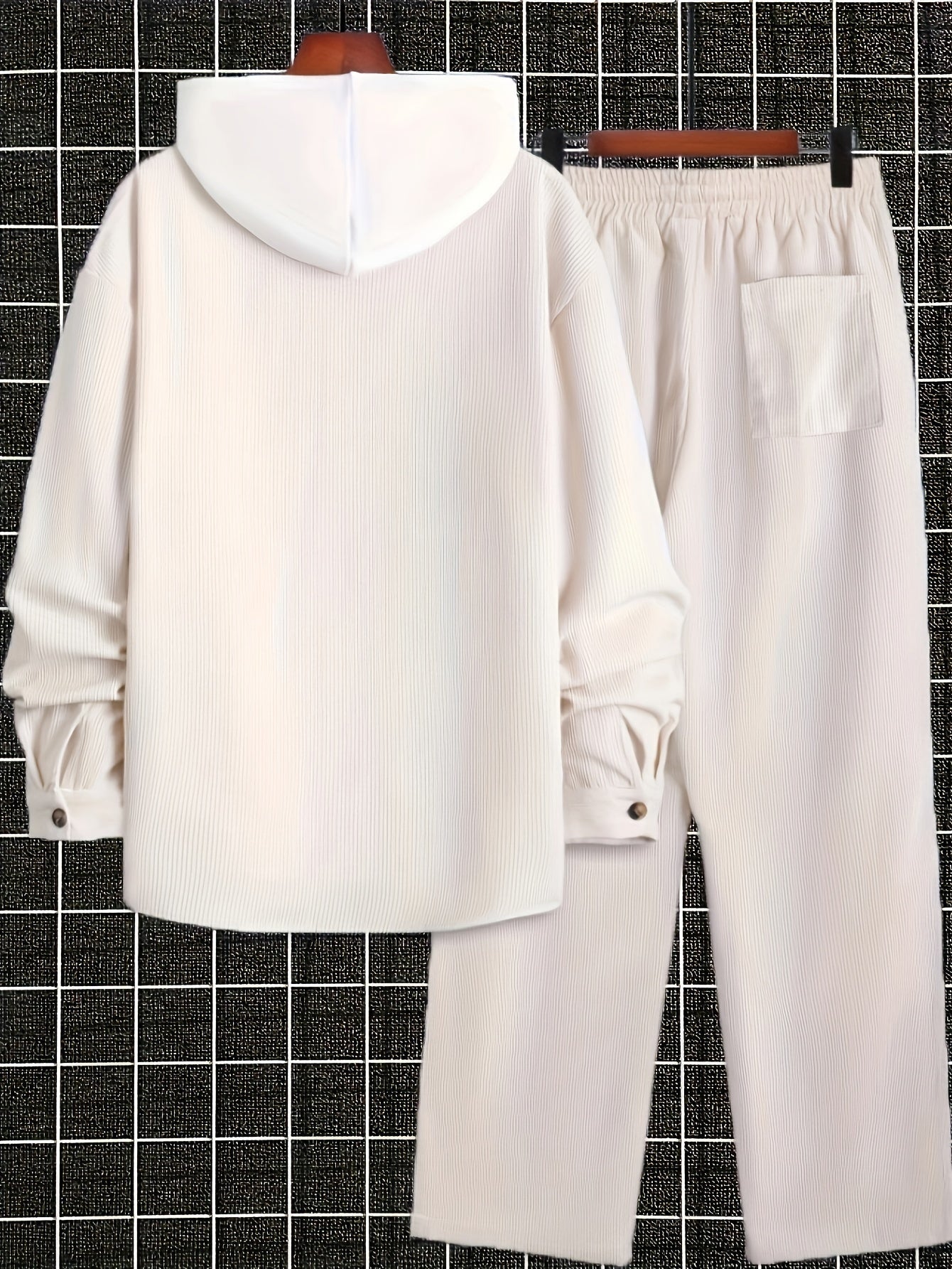 Completo uomo con giacca casual a quadri, camicia botton-up e pantaloni, tessuto in poliestere, vestibilità regolare, stile primaverile/autunnale