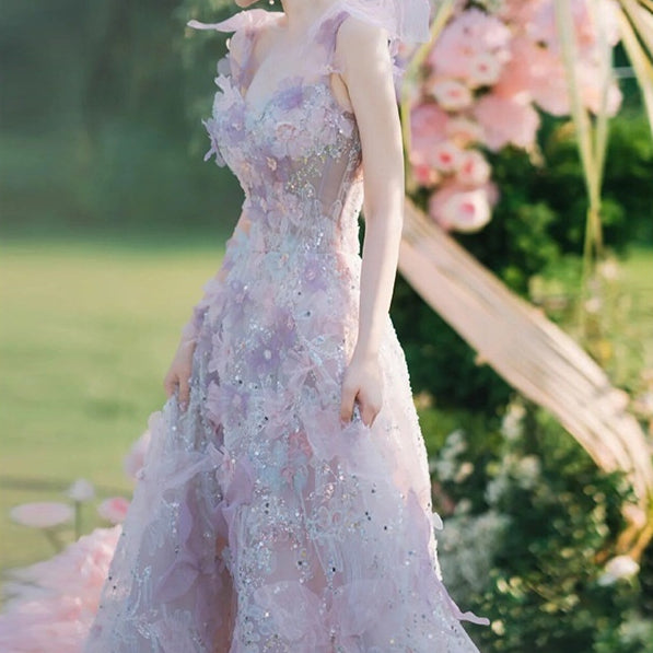 Abito da sposa Valstrend con pizzo, stile a-line, per matrimonio, fidanzamento o sera, con gonna fluida e dettagli eleganti.