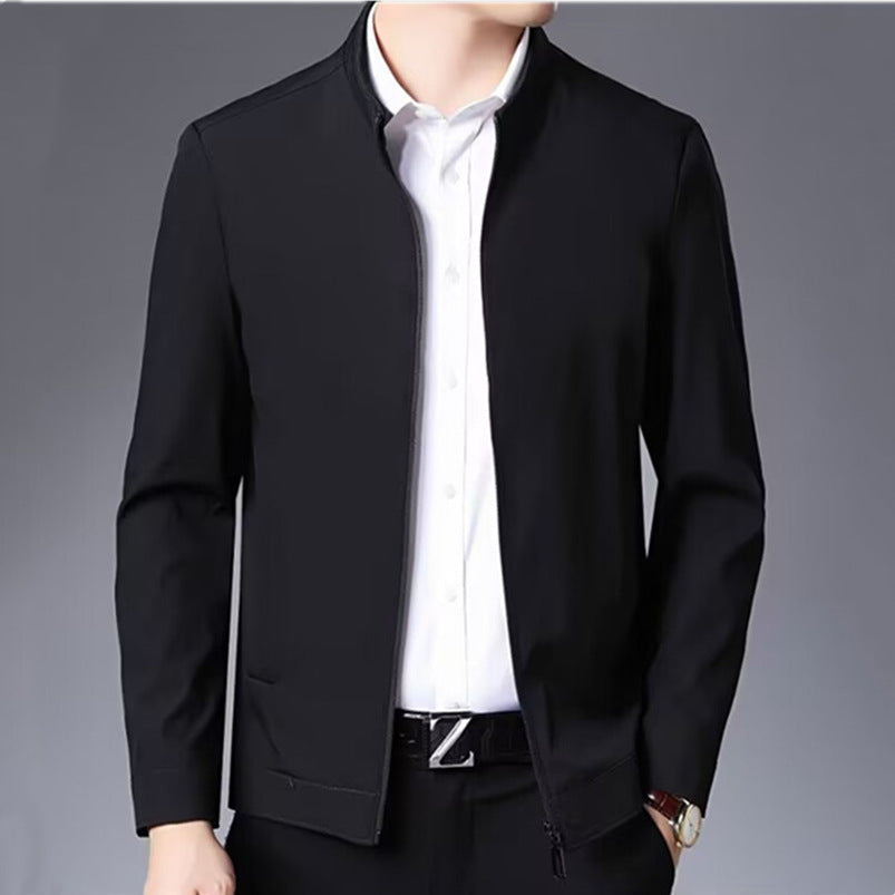 Giacca casual da uomo Valstrend per primavera e autunno, stile nuovo e confortevole, vista frontale con zip e tasche.