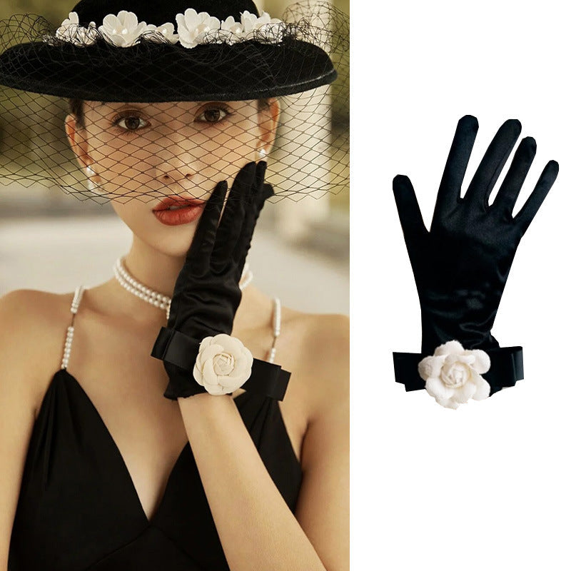 Vestito da sera femminile retro Hepburn nero con guanti farfalla, elegante vestito da sera Valstrend.