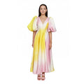 Vestito Valstrend con scollo a V fashion color e maniche a lanterna, elegante abito estivo femminile con dettaglio colorato.