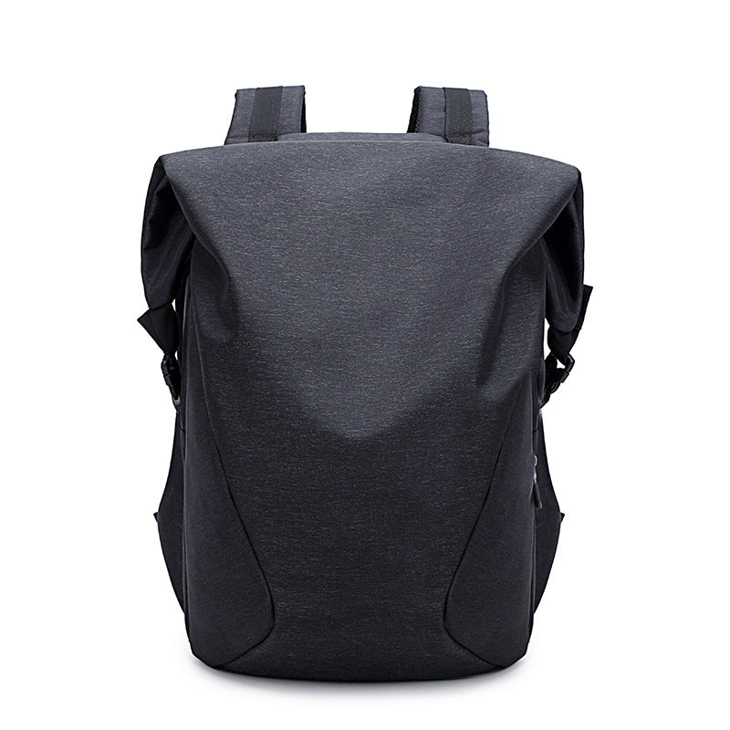 Zaino casual da uomo Valstrend per viaggio e uso quotidiano, con scomparti spaziosi e design resistente, in tessuto nero.