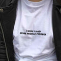 Maglietta Valstrend I Wish I Had More Middle Fingers, t-shirt casual con stampa divertente e disegni di dita medie.