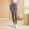 Pantaloni donna a vita alta e sollevamento dei fianchi con tasche, pantaloni stretch Valstrend, vestibilità aderente e comoda