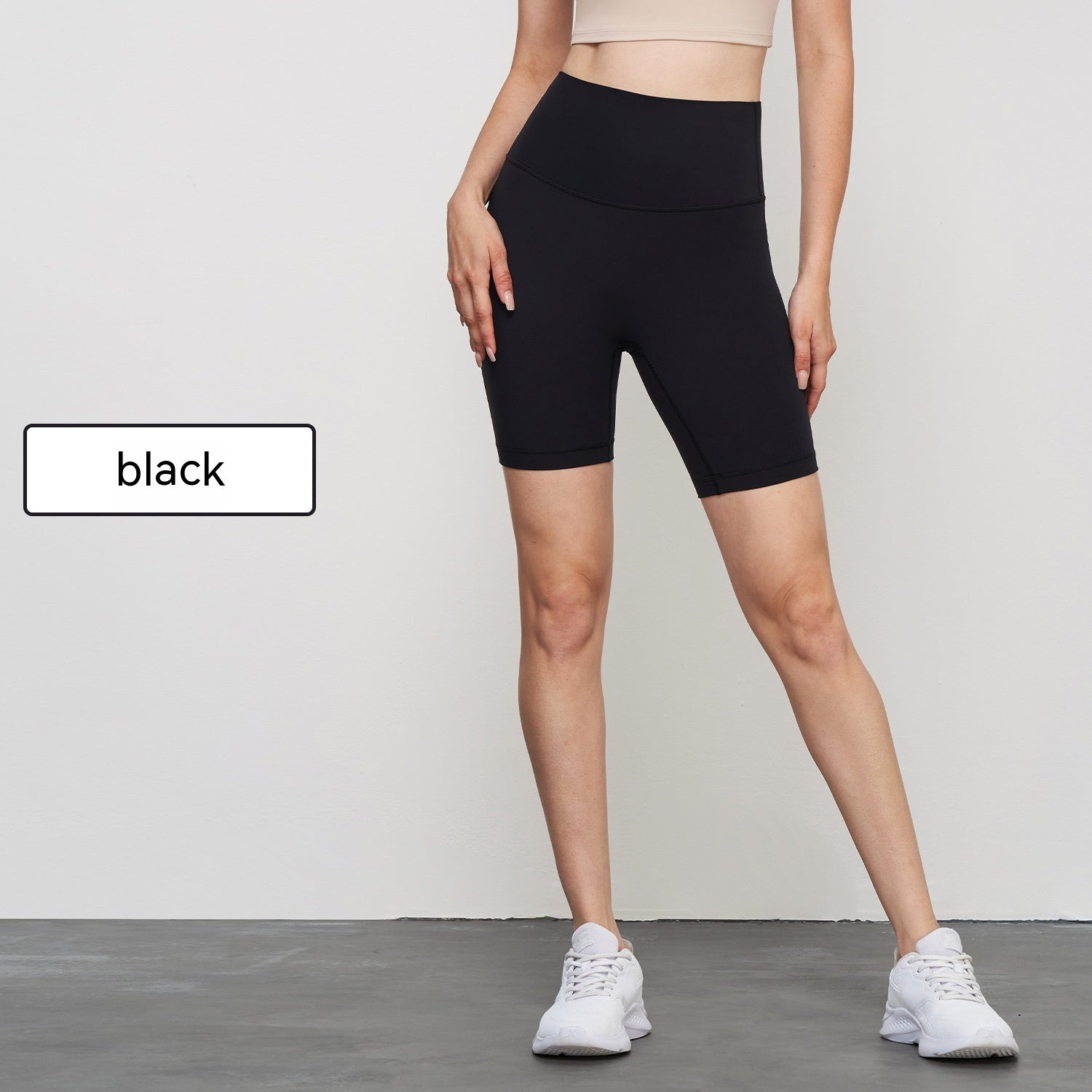 Shorts sportivi one-piece da donna in lycra Valstrend, con design aderente e comodo, ideali per allenamenti e attività sportive