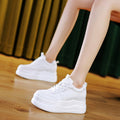 Scarpe casual con zeppa platform Valstrend, sneakers con tacco nascosto e tomaia in mesh traspirante.