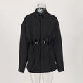 Camicia lunga nera Valstrend con cuciture traforate, maniche lunghe, stile loose e design a bottoni singoli.