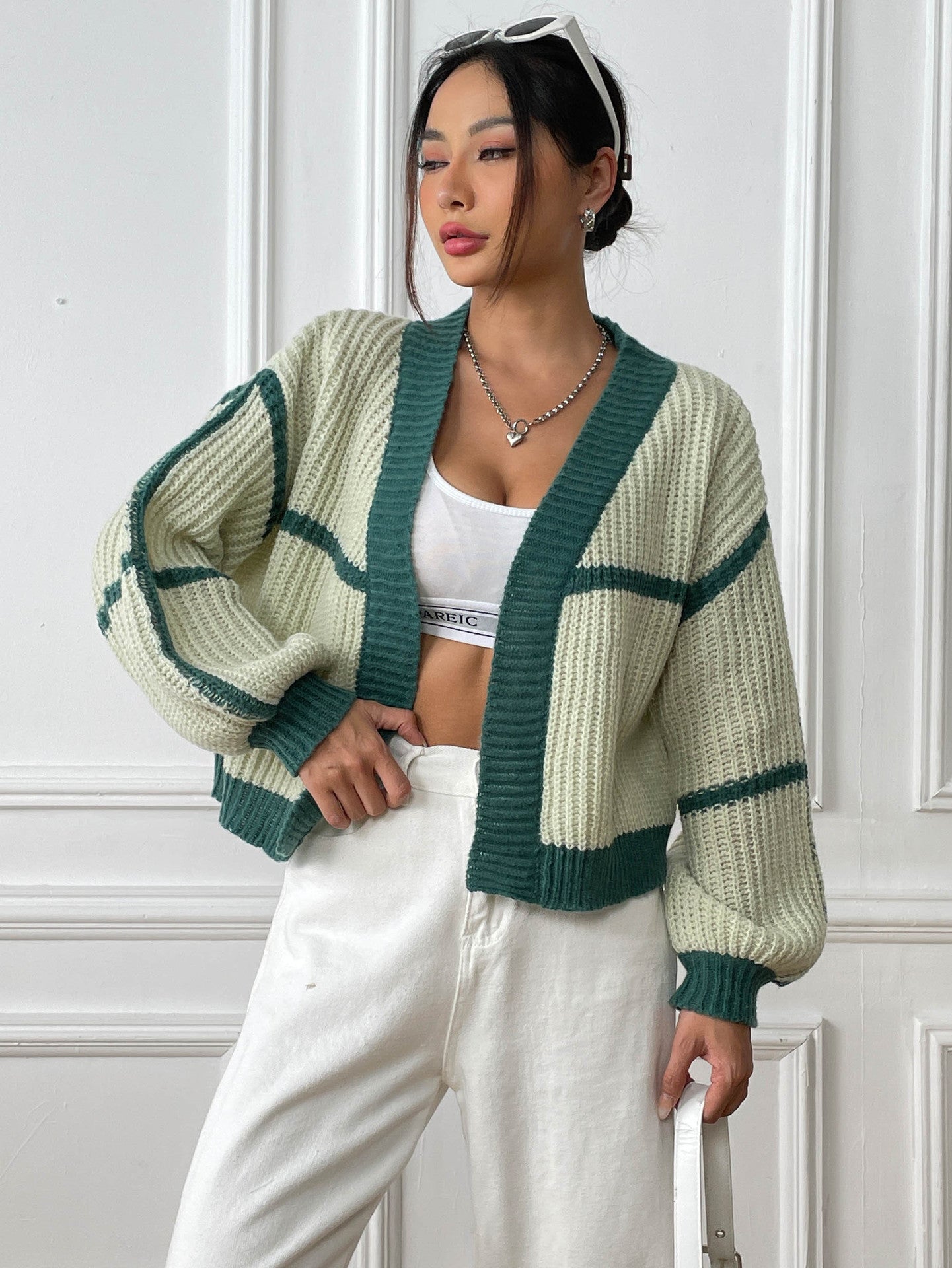 Maglione casual Valstrend con patchwork a contrasto di colori, vestibilità larga e tessitura intrecciata, stile moderno e confortevole