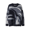 Maglione girocollo Valstrend con motivo zebrate, caldo e comodo, ideale per il clima freddo, in tessuto morbido e confortevole.