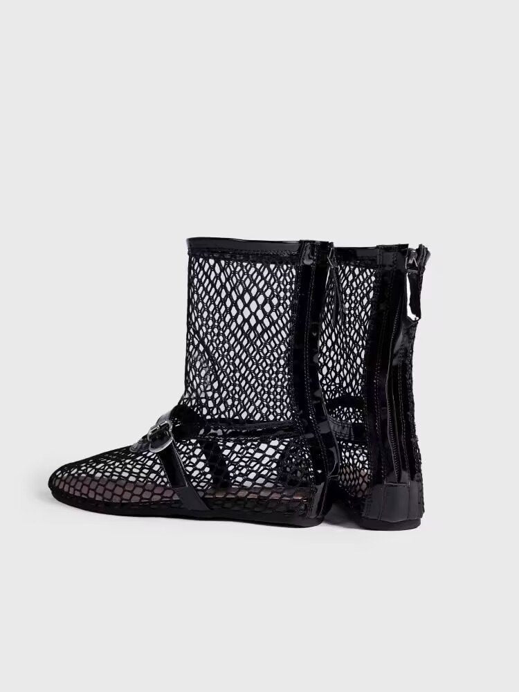 Scarpe da donna Valstrend con cinturino in metallo, zip posteriore, high top e stile ballet, moda e comfort.