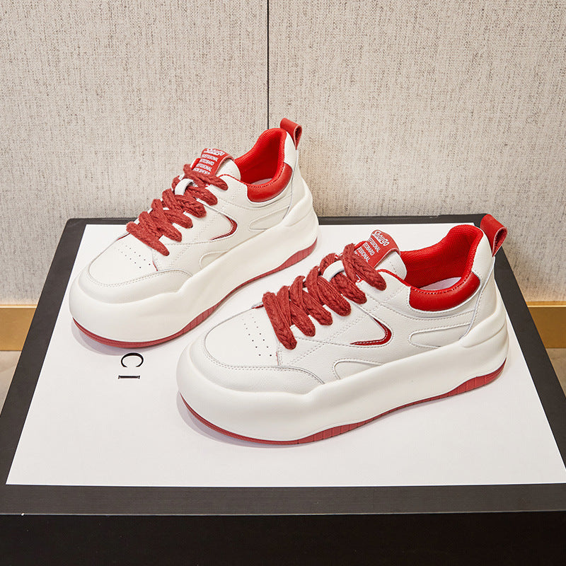 Scarpe sportive casual da donna Valstrend con piattaforma e suola alta, design comodo e stile moderno, vista dall'alto