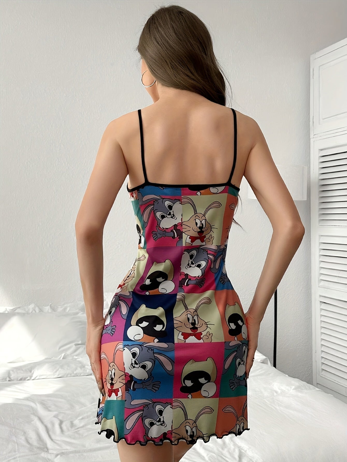 Camicia da notte femminile Valstrend con stampa carina, scollo rotondo, senza schiena e bordo a volant, abbigliamento da notte morbido