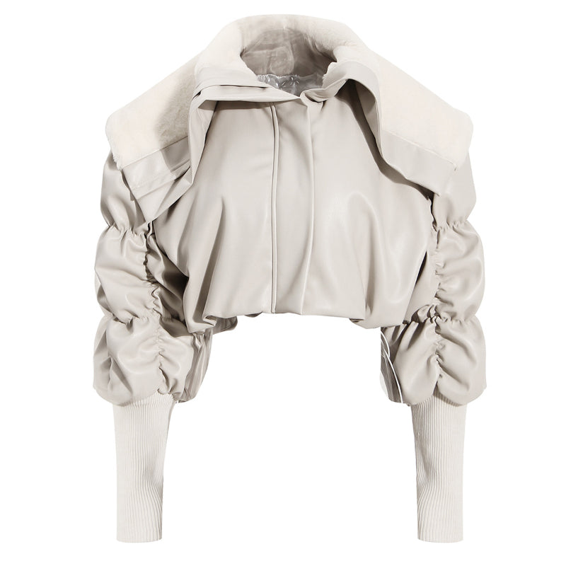 Giacca in pelle PU per donna Valstrend, cappuccio e tasche, in tessuto nero, elegante e alla moda.