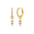 Orecchino corto a ago con motivo geometrico in argento e zirconia, donna, stile elegante e moderno.