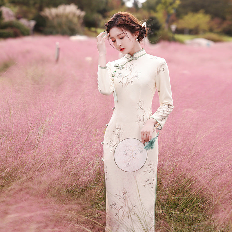 Qipao in stile culturale e nazionale Jiangnan con foglie di bambù, tessuto elegante, marca Valstrend, abbigliamento tradizionale cinese