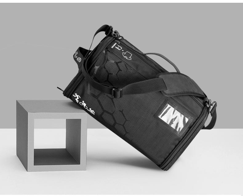 Borsa da allenamento triathlon Valstrend, spaziosa e resistente, ideale per competizioni e trasporto di attrezzature sportive.