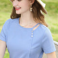 Maglietta da donna blu a maniche corte, aderente e maglione Valstrend, tessuto morbido e stile slim fit.