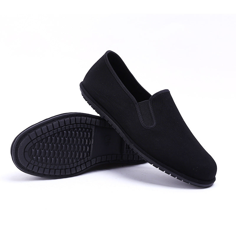 Scarpe leggere traspiranti e super morbide Valstrend con suola sana, adatte per il benessere dei piedi, immagine frontale.