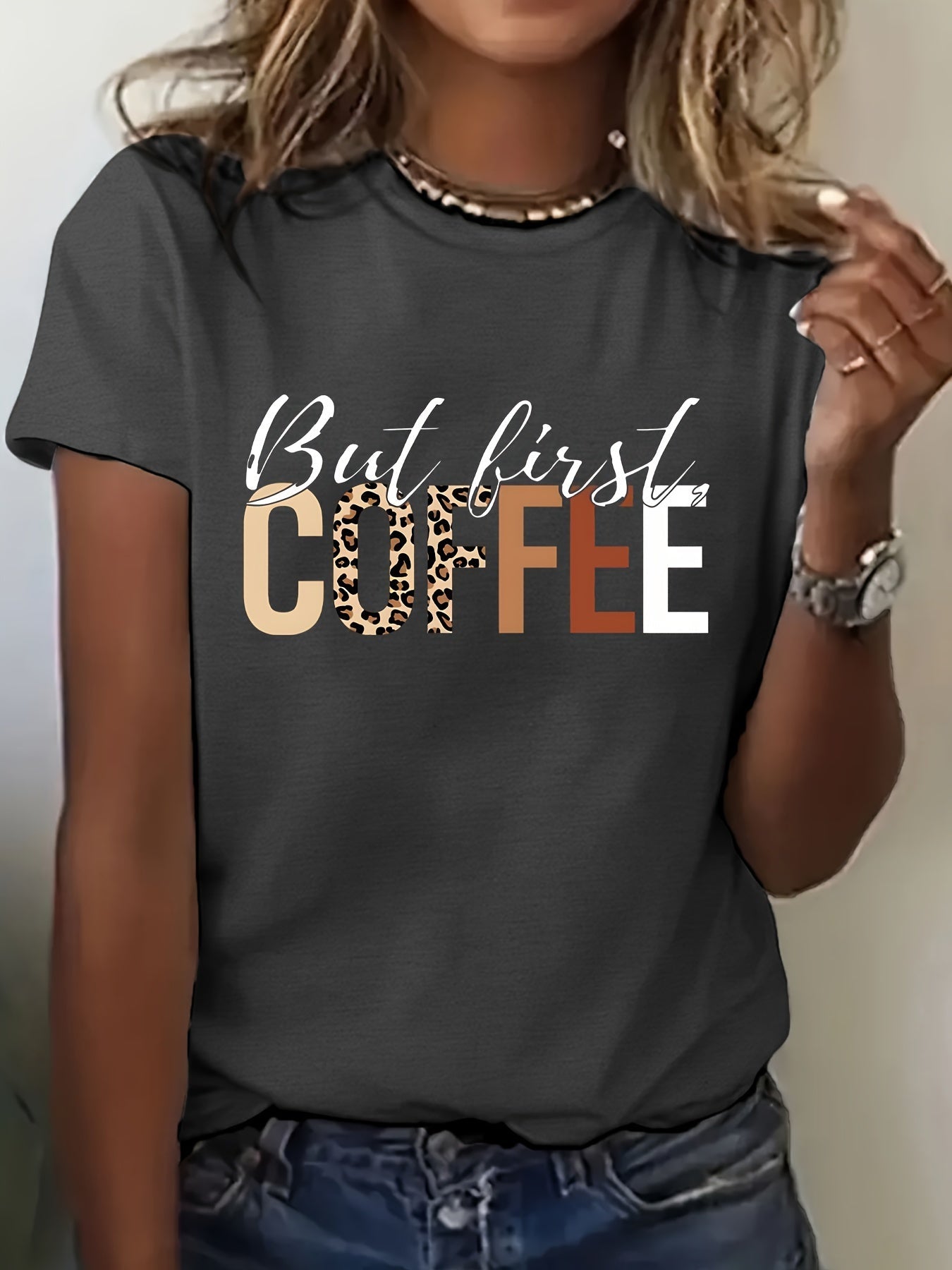 T-shirt donna Valstrend con stampa di caffè, maniche corte casual, perfetta per primavera e estate, maglietta comoda e alla moda.