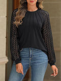 Top donna Valstrend con pizzo a quadrati, collo rotondo, maniche lunghe plissettate e dettagli eleganti in tessuto.