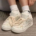 Scarpe da tela all-match di moda per donna Valstrend, sneakers casual con suola bianca e design versatile.