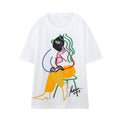 T-shirt donna Valstrend con stampa colorata a contrasto, maniche corte e scollo rotondo, tessuto morbido e comodo.