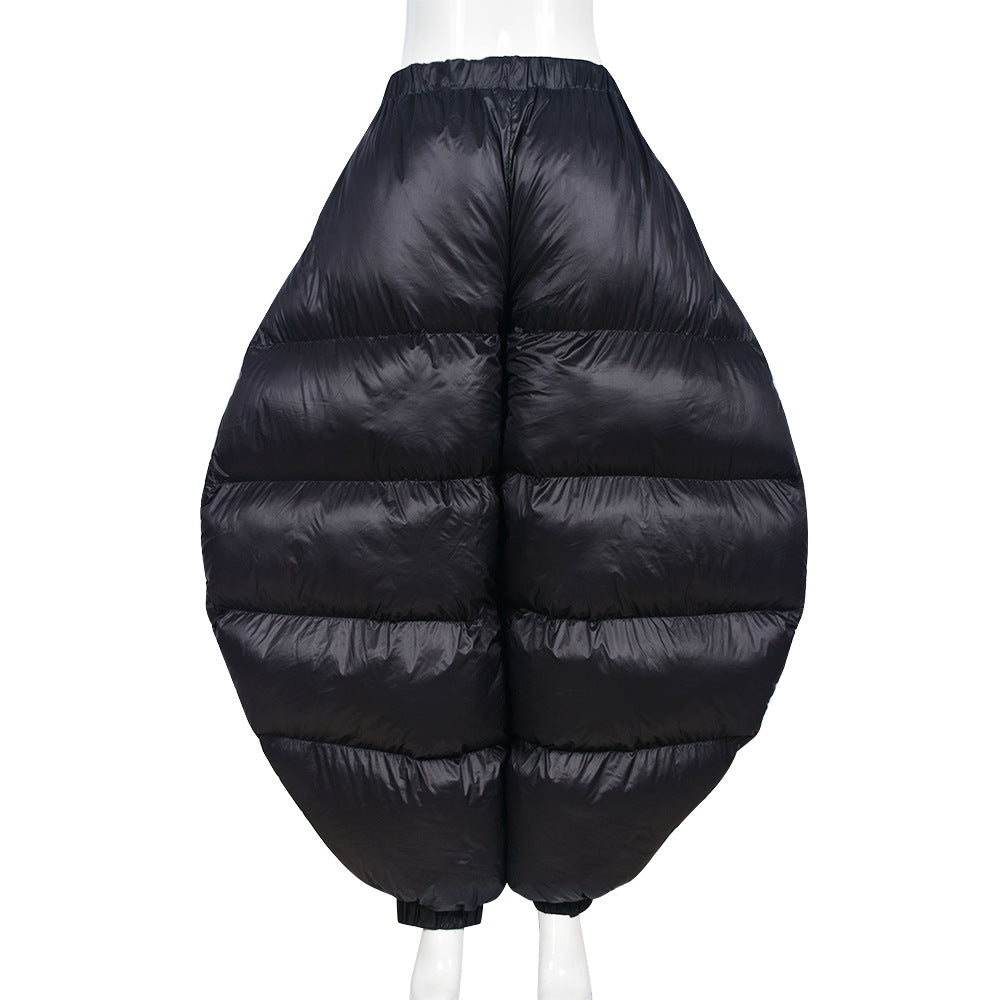 Pantaloni femminili street round caldi in cotone imbottito, stile casual e comfort, marca Valstrend.