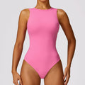 Braghe yoga slim nude Valstrend, tessuto aderente e confortevole, ideale per esercizi e stretching, senza cuciture visibili.