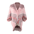 Cappa e scialle da donna in maglia con frange, colore abbinato, stile Valstrend, ideale per look eleganti e comodi.