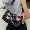 Borsa a spalla femminile Valstrend, stile Y2K con cuore e farfalla, design di tendenza per ragazze spicy e alla moda.