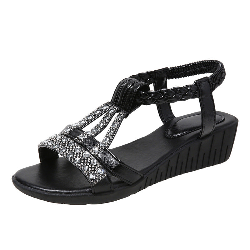 Sandali casual con zeppa Valstrend, con pietre e punta aperta, ideali per l'estate e taglie forti, stile romano e comodo.