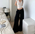 Pantaloni donna Valstrend shop a vita bassa neri con taglio aderente e dettagli di moda, ideali per uno stile casual e trendy.