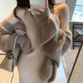 Set due pezzi con cardigan e vestito con cinturino, abbigliamento femminile di Valstrend Shop, mostra dettagli e tessuti.